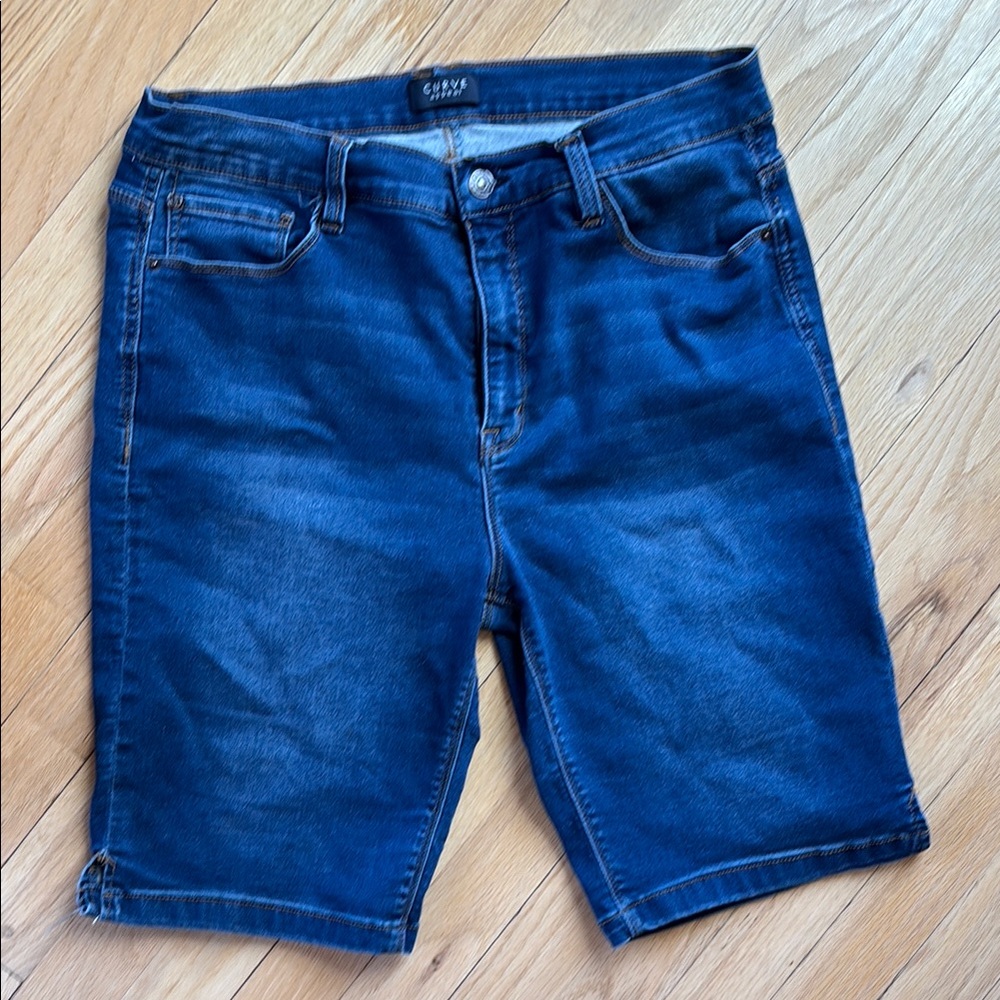 Crown & Ivy Women's Blue Denim Shorts